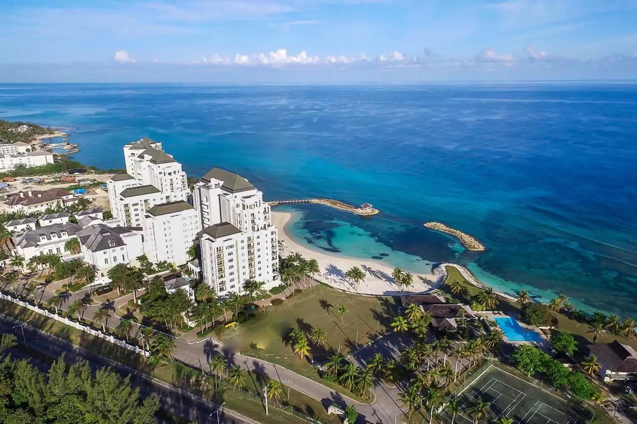 Luxury 2Br Home Facing Beach W/Pool Montego Bay #3 Eksteriør bilde